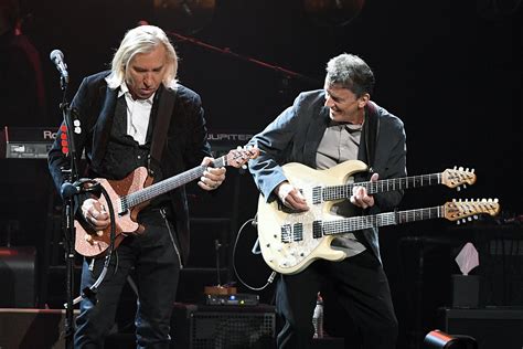 Why Guitarist Steuart Smith Is Still Not A Member Of Eagles