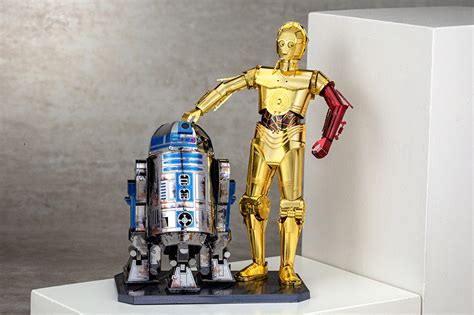 Metal Earth Star Wars C 3po And R2 D2 3d Model Kit Innovatoys