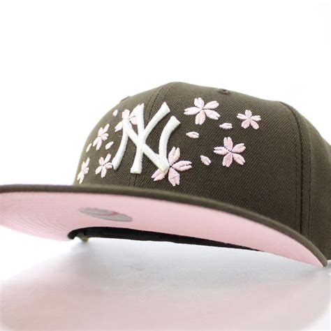 New York Yankees Cherry Blossom New Era 59fifty Fitted Hat Walnut Pin