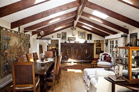 Living Dining Room European Hunting Lodge Style Designer Junk Finder