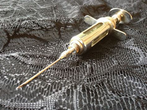 Vintage Syringe Om Franklin Veterinarian Syringe 10 Cc Etsy