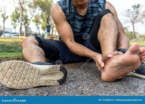 407 Bruise Ankle Stock Photos Free And Royalty Free Stock Photos From