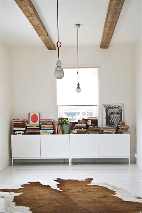 Вдъхновена от научнофантастичните филми, висящата лампа ikea ps 2014 е победител в международното съревнование за дизайн red dot. Random búcsú - ágy - asztal - tv