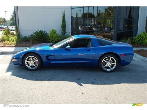 2002 Electron Blue Metallic Chevrolet Corvette Coupe 31145356 Photo 2