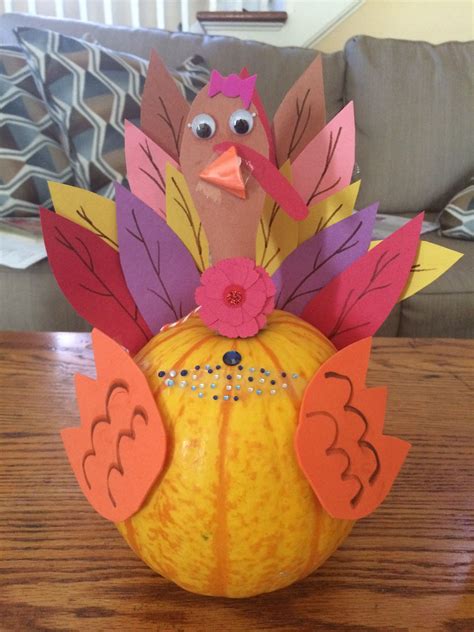 Turn Your Pumpkin Into A Turkey Centerpiece Thanksgiving Crafts