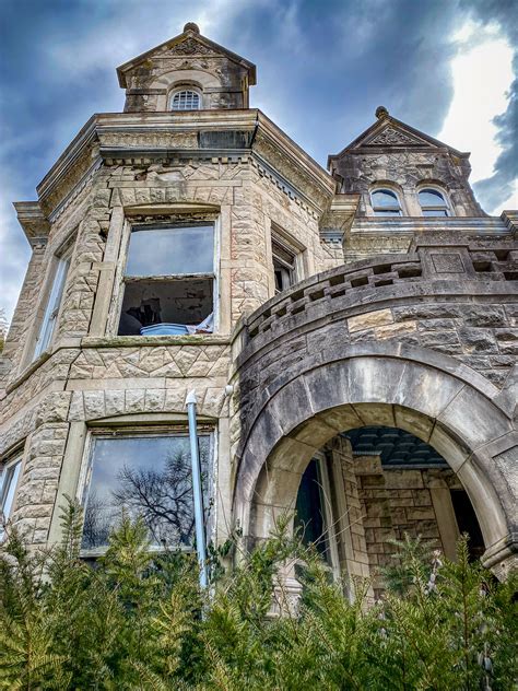 Historic Castle Goes To Auction Harrodsburg Kentucky Bluegrassteam