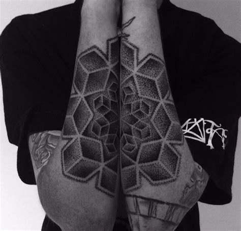 Blackwork Corey Divine Sacred Geometry Tattoo Geometry Tattoo