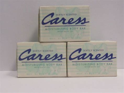 Caress 6 Bar Soap Softly Scent Moisturizing With Bath Oil White 6 X 4