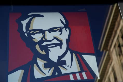 Kfc Only Follows 11 People On Twitter Heres Why Food News Asiaone