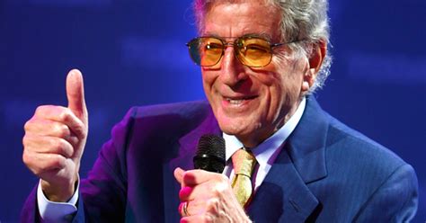 Listen to music from tony bennett like cheek to cheek, the way you look tonight & more. Tony Bennett Courts Latin Music Stars for 'Viva Duets ...