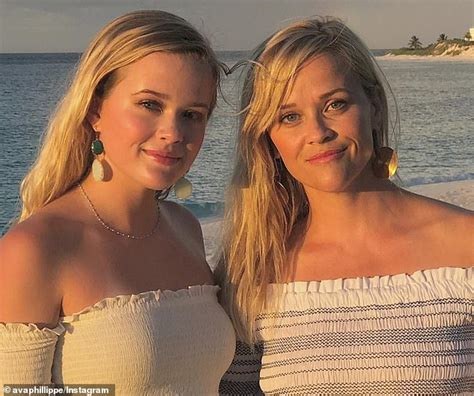 Reese Witherspoon S Mini Me Daughter Ava Phillippe Wishes Her Gorgeous