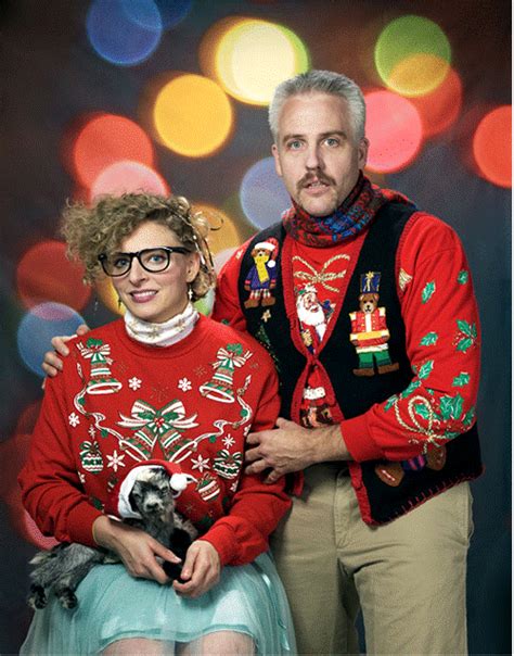 57 Hilariously Awkward Christmas Photos That Wont Be Going On The Mantle