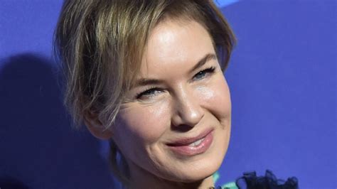 Fans Are Absolutely Loving Renee Zellweger At The 2021 Oscars