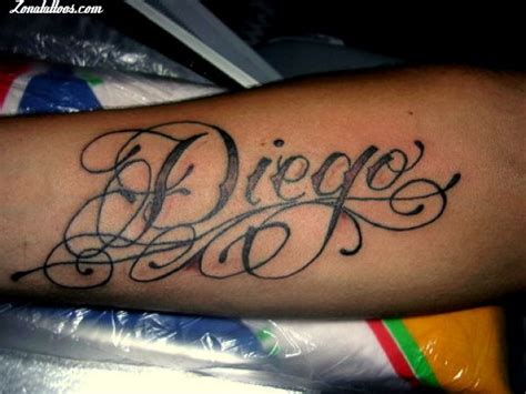Tatuaje De Nombres Diego