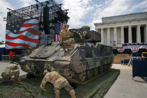 Trump Sticks To Script For 4th Of July Salute The Columbian