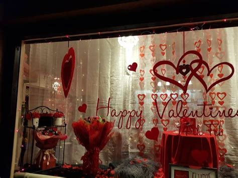 Valentine Window Display Valentines Window Display Valentine