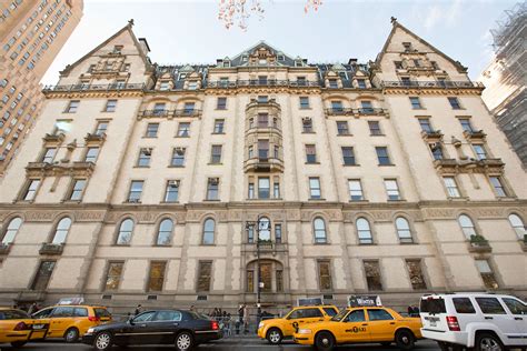 Inside The Dakota Apartment Building In New York Architectural Digest