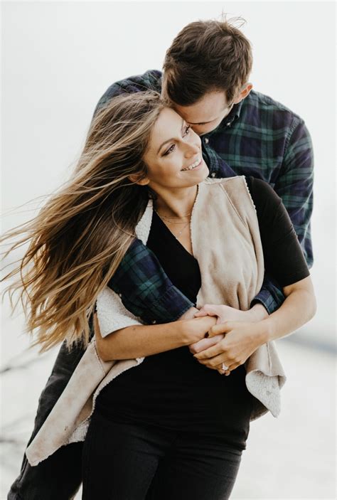 Engagement Pictures Are In Rweddingplanning