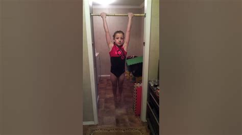 9 Year Old Young Girl Doing 12 12 Chin Ups Youtube