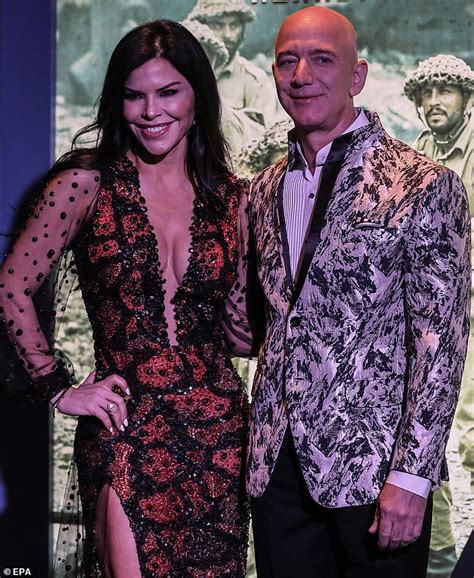 Born in new mexico and raised in houston, texas, he went on to attend the prestigious princeton university and graduated in 1986. Jeff Bezos and girlfriend Lauren Sanchez rub shoulders ...