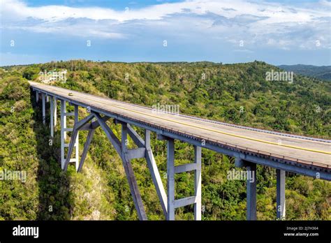 Bridge Of Bacunayagua Hi Res Stock Photography And Images Alamy