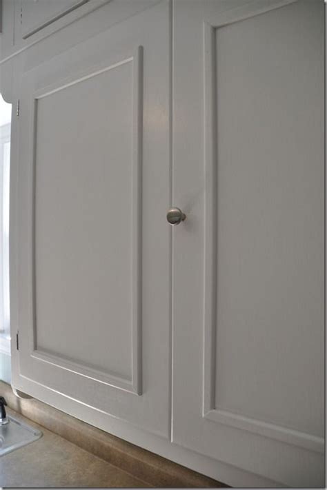 I kept trying to tell her that filling in that large of a gap. Adding molding to old cabinets, DIY, tutorial | Diy ...
