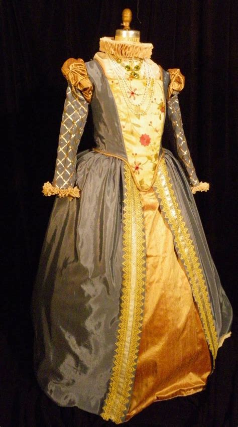 Elizabethan Wedding Dress Elizabethan Fashion Elizabethan Dress