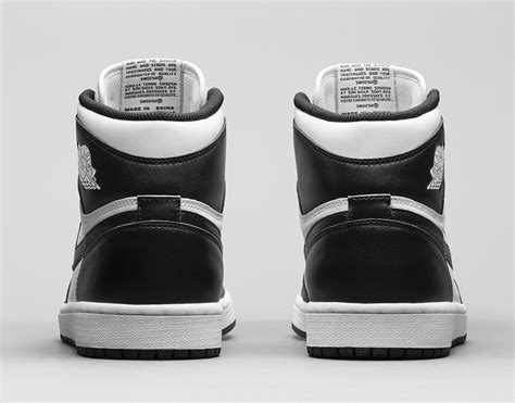 Air Jordan 1 Retro High Og Blackwhite Release Information