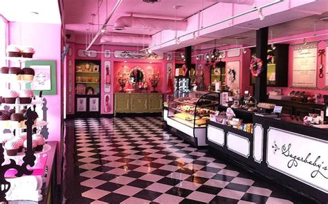 Pin By Bridget Gould On Favorite Places And Spaces Cupcake Shops