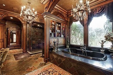 21 Luxurious Bathroom With Dream Tubs