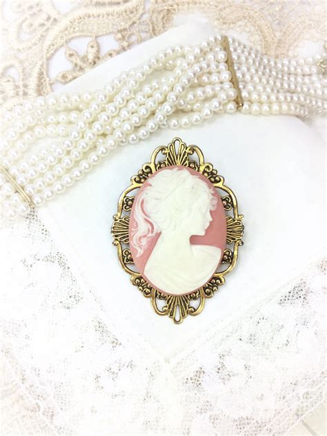 Pink Cameo Brooch Vintage Oval Cameo Pin Cameo Jewelry Victorian