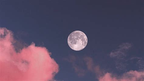 100 Aesthetic Moon Pictures