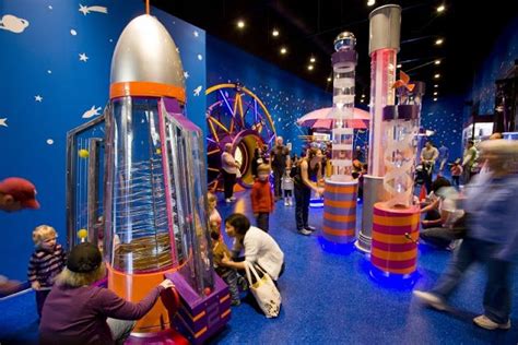 Celebrate Fathers Day With The Please Touch Museum Science Museum