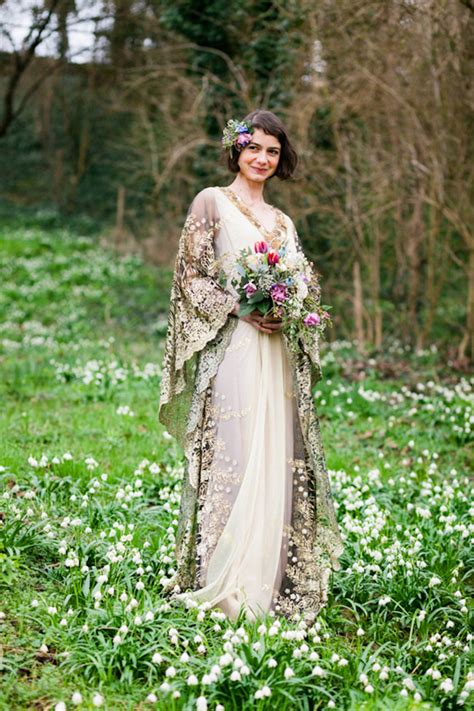 See more ideas about gatsby wedding, great gatsby wedding, art deco wedding. Art Deco Wedding Dress | Burnett's Boards - Wedding ...