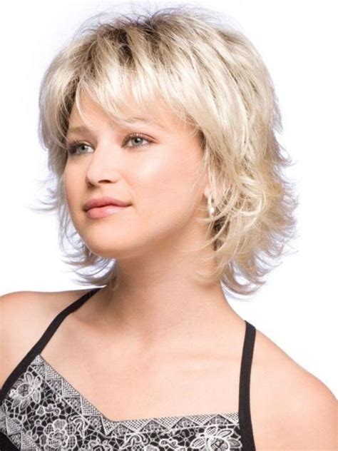 35 Shaggy Hairstyle For Women Over 40 Years With Fine Hair Shaggy Short Hair Short Hair With