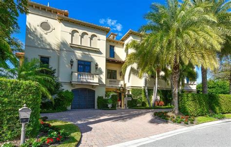 14000 Square Foot Waterfront Mansion In Sarasota Fl Homes Of The Rich