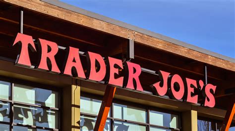 Every Trader Joe S Jarred Pasta Sauce Ranked Worst To Best
