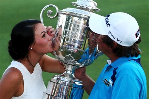 Jason Dufner Shared A Celebratory Pga Championship Love Tap With His