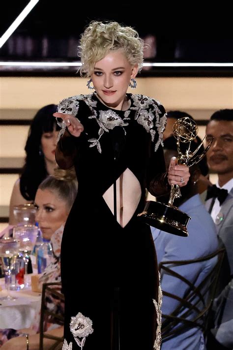 Julia Garner At 74th Primetime Emmy Awards In Los Angeles 09122022 Hawtcelebs