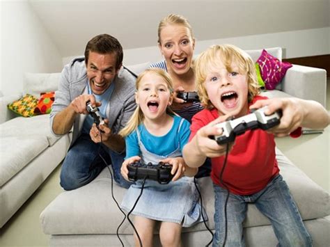 En lo que a videojuegos respecta no es la excepción. ACTIVIDADES DIVERTIDAS PARA LOS NIÑOS EN CASA - Joya Life
