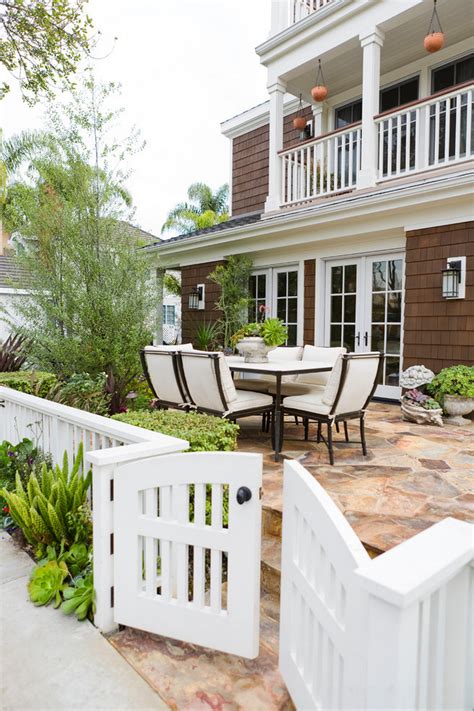 Beautifying Your Backyard Fence Can Make A Huge Difference To Your