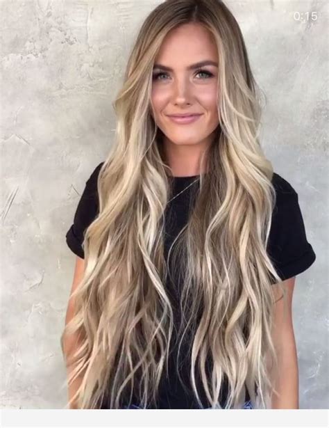 Amazing Long Blonde Hair With Balayage