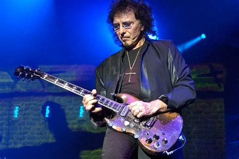 Tony Iommi Guitar Story : Gibson SG | Music Corners