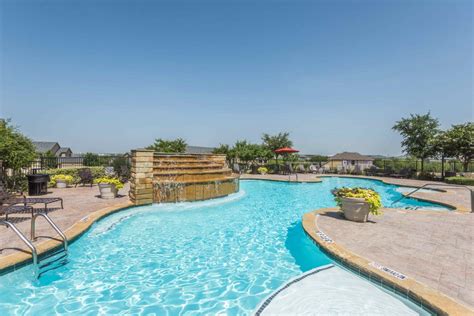 Rockwall Tx Apartments Sixteen 50 Lake Ray Hubbard Resort Style