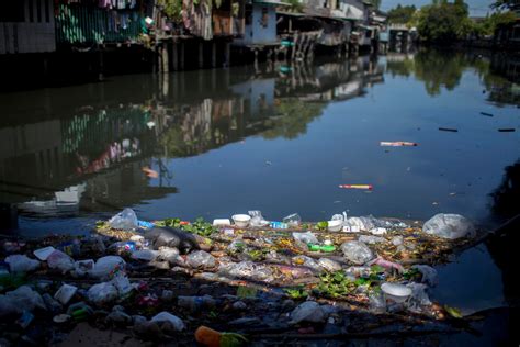 ความท้าทายและวิกฤตมลพิษพลาสติกของประเทศไทย - Greenpeace Thailand