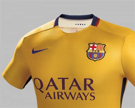 All news about the team, ticket sales, member services, supporters club services and information about barça and the club FC Barcelona uitshirt 15/16 - Voetbalshirtjes.com
