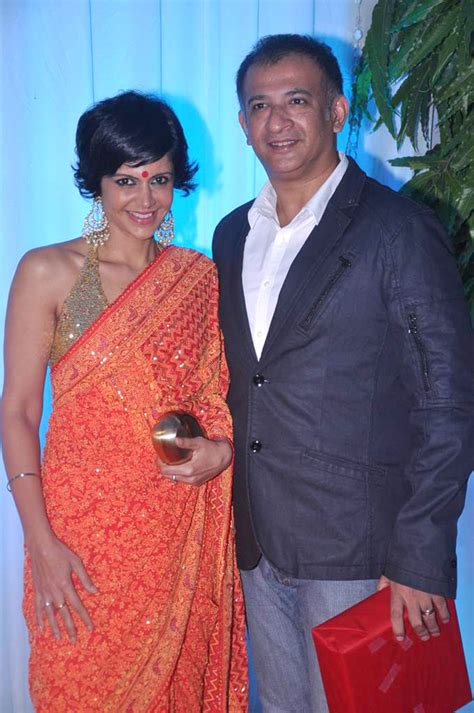Mandira bedi husband name is raj kaushal and they got married on 14 february 1999. Mandira Bedi - Wikipedia