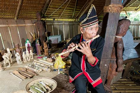 See The Borneo Headhunters The Iban Tribe The Great Projects