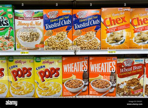 A Selection Of American Breakfast Cereals On Supermarket Shelves Stock