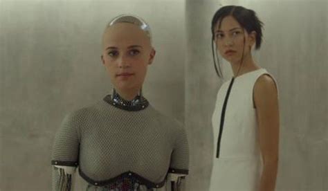 The Ex Machina Ending Debate Is The Movie 3 Minutes Too Long Movies Fashion Favorite Movies